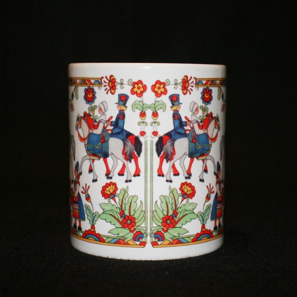 SET OF RENAISSANCE Coffee Mugs with Elaborate Art Medieval Patterns (No Returns) - Picture 5 of 13